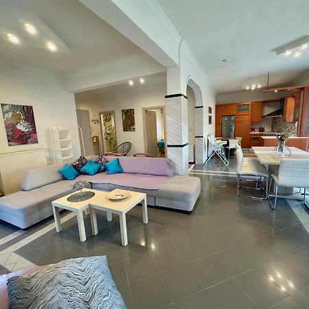 Relax Home Vacation เนอาเปรามอส ภายนอก รูปภาพ